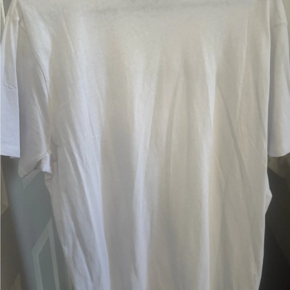 GUESS White Tee with Gold Foil Triangle and Black Palm Graphic - Picture 2 of 2